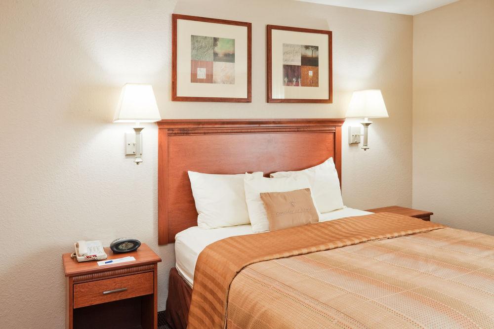 Candlewood Suites Eastchase Park By Ihg Montgomery Exterior photo