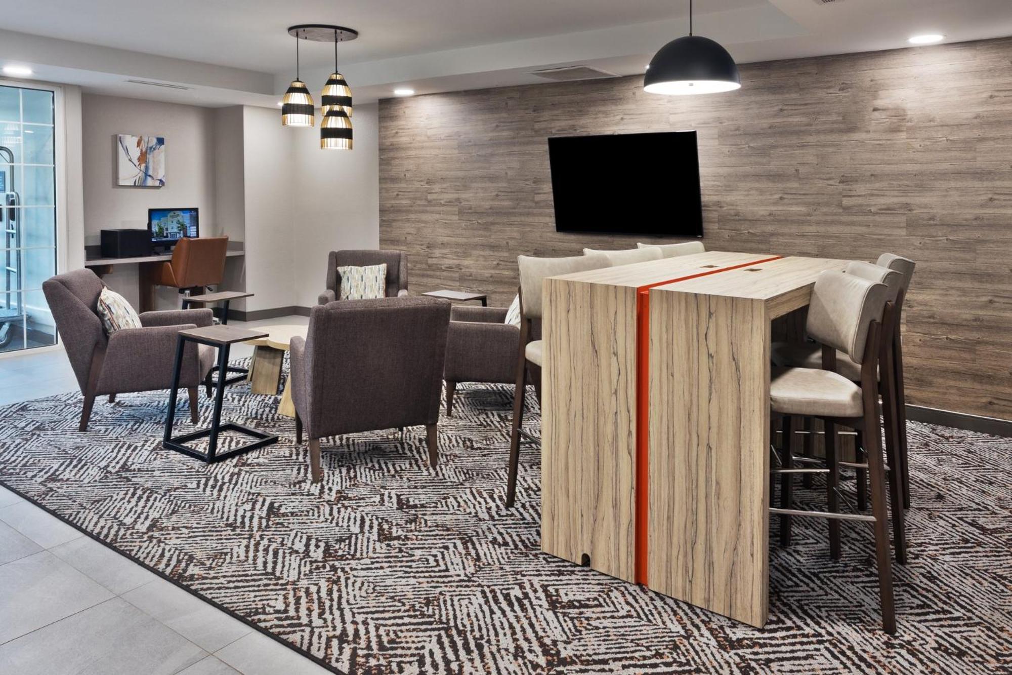 Candlewood Suites Eastchase Park By Ihg Montgomery Exterior photo
