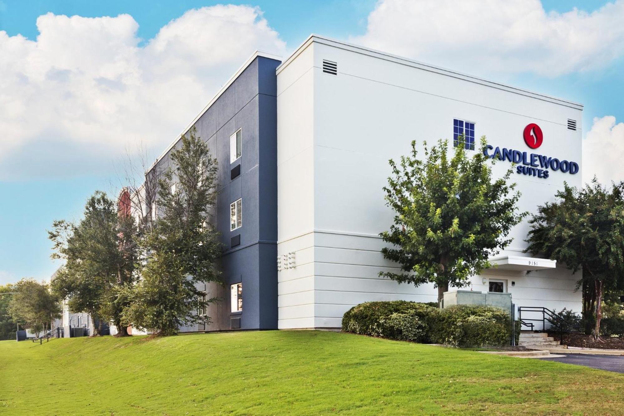 Candlewood Suites Eastchase Park By Ihg Montgomery Exterior photo