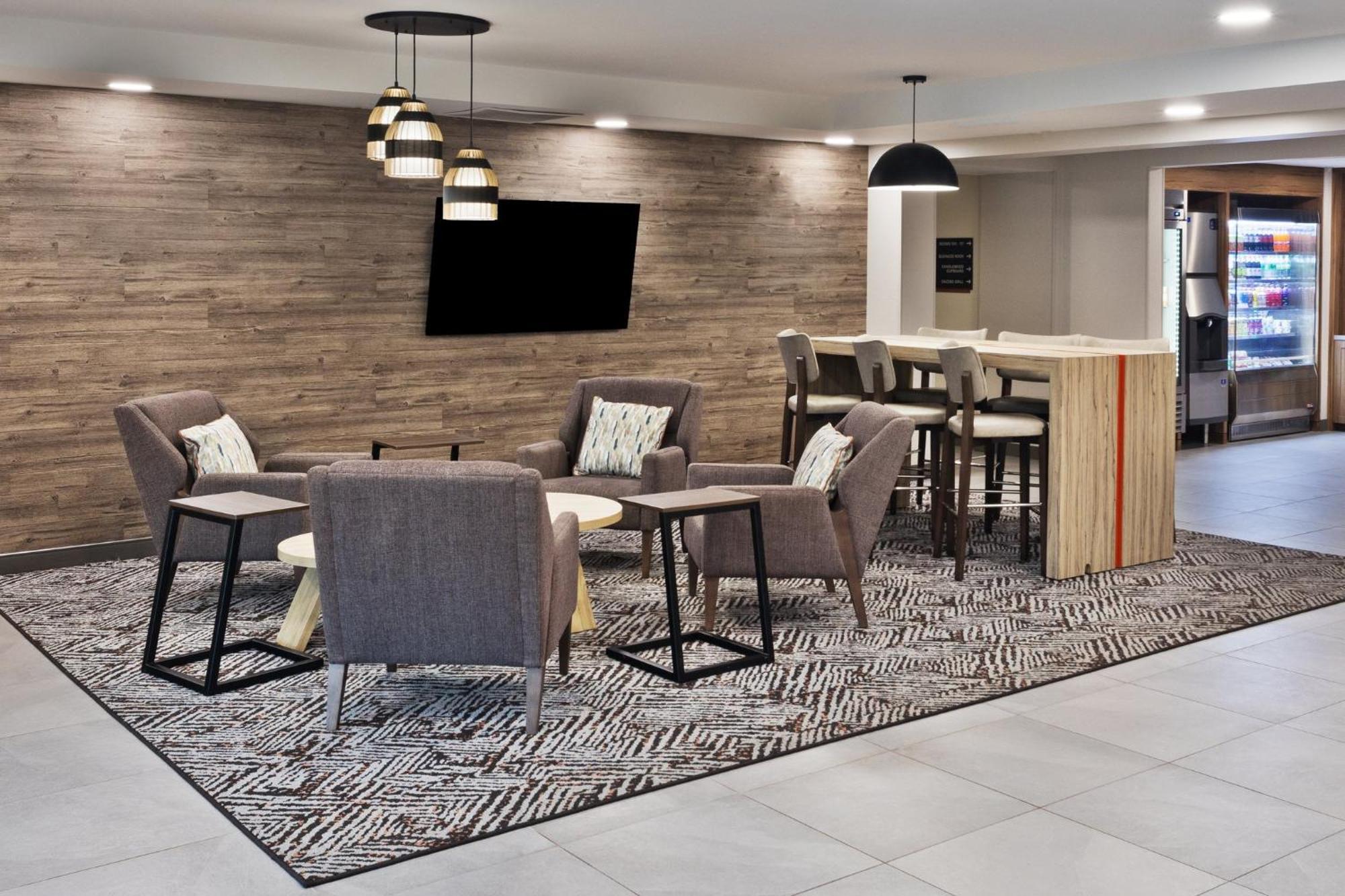 Candlewood Suites Eastchase Park By Ihg Montgomery Exterior photo
