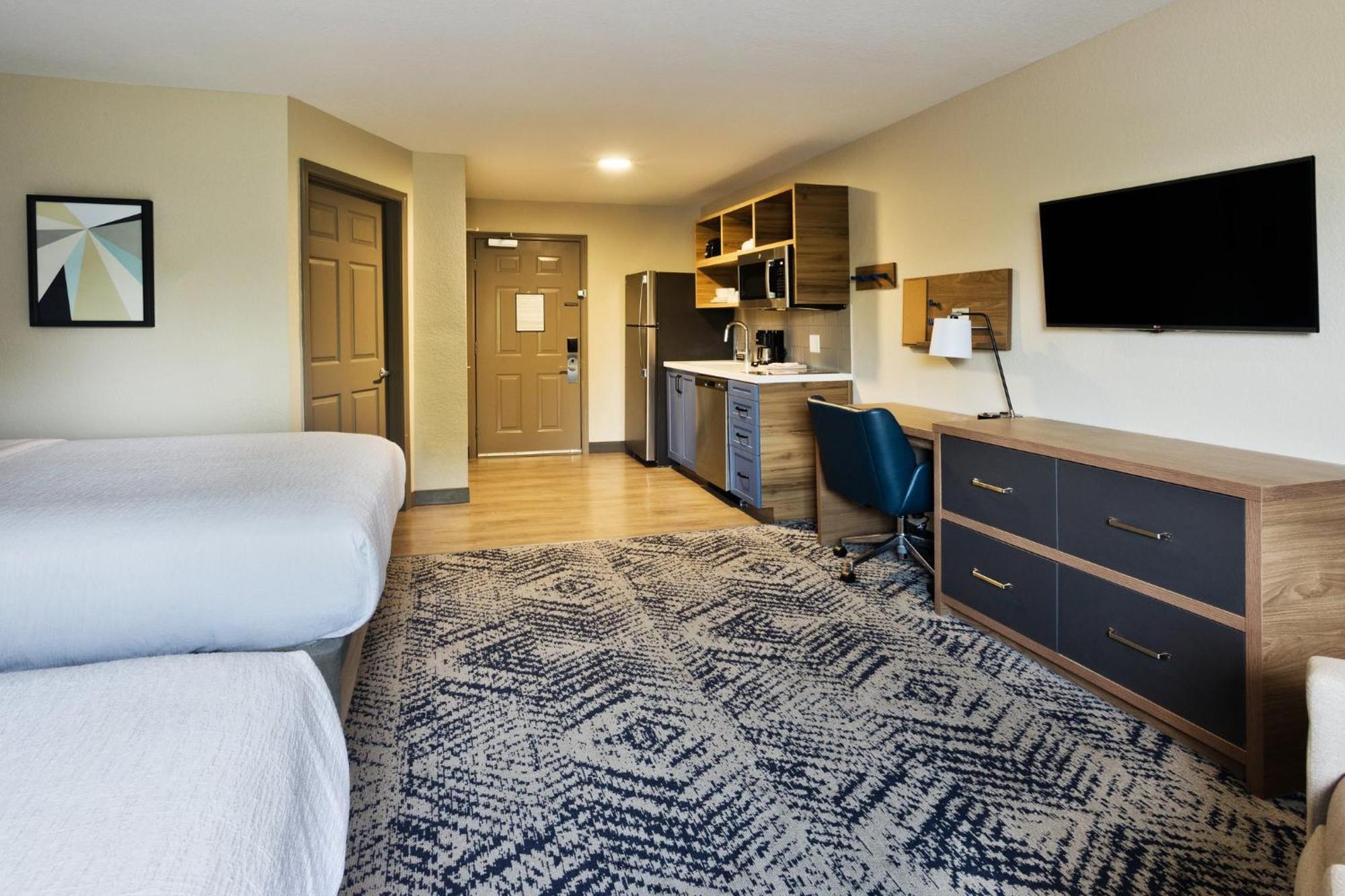 Candlewood Suites Eastchase Park By Ihg Montgomery Exterior photo